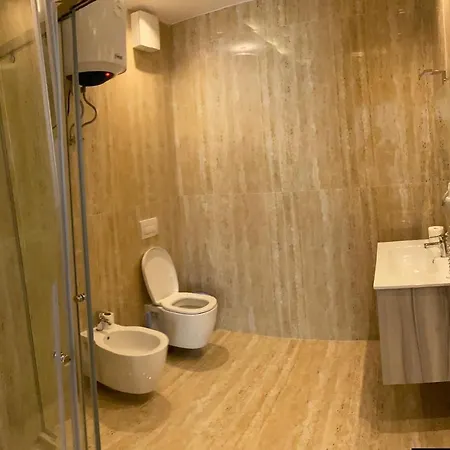 Ξενοδοχείο Ermiri Palace