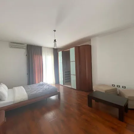 Ermiri Palace 4* Shëngjin