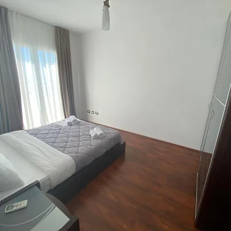 Ξενοδοχείο Ermiri Palace 4*