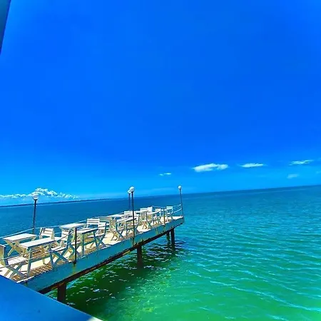 Ermiri Palace فندق