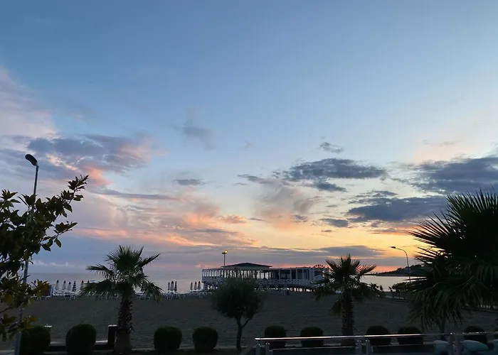 Ermiri Palace ホテル 4*